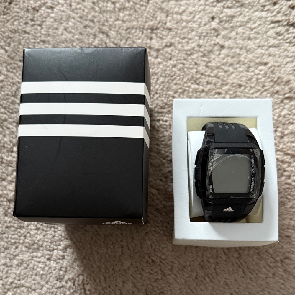 Men’s Adidas Digital Watch NWT – Box & Manual – Needs Battery - Picture 2 of 3